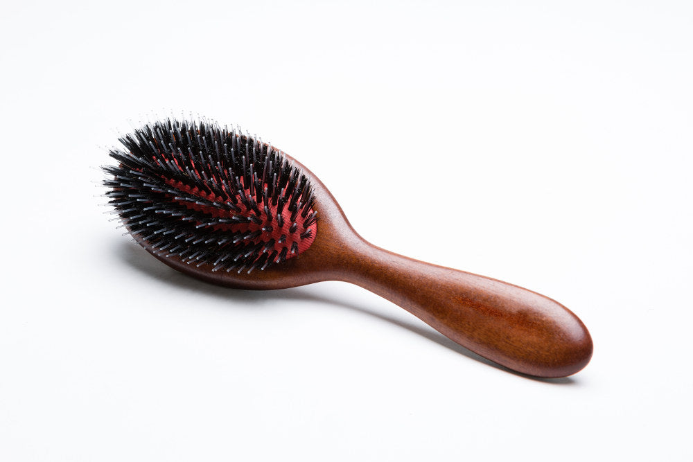 Fair Fashion Brush